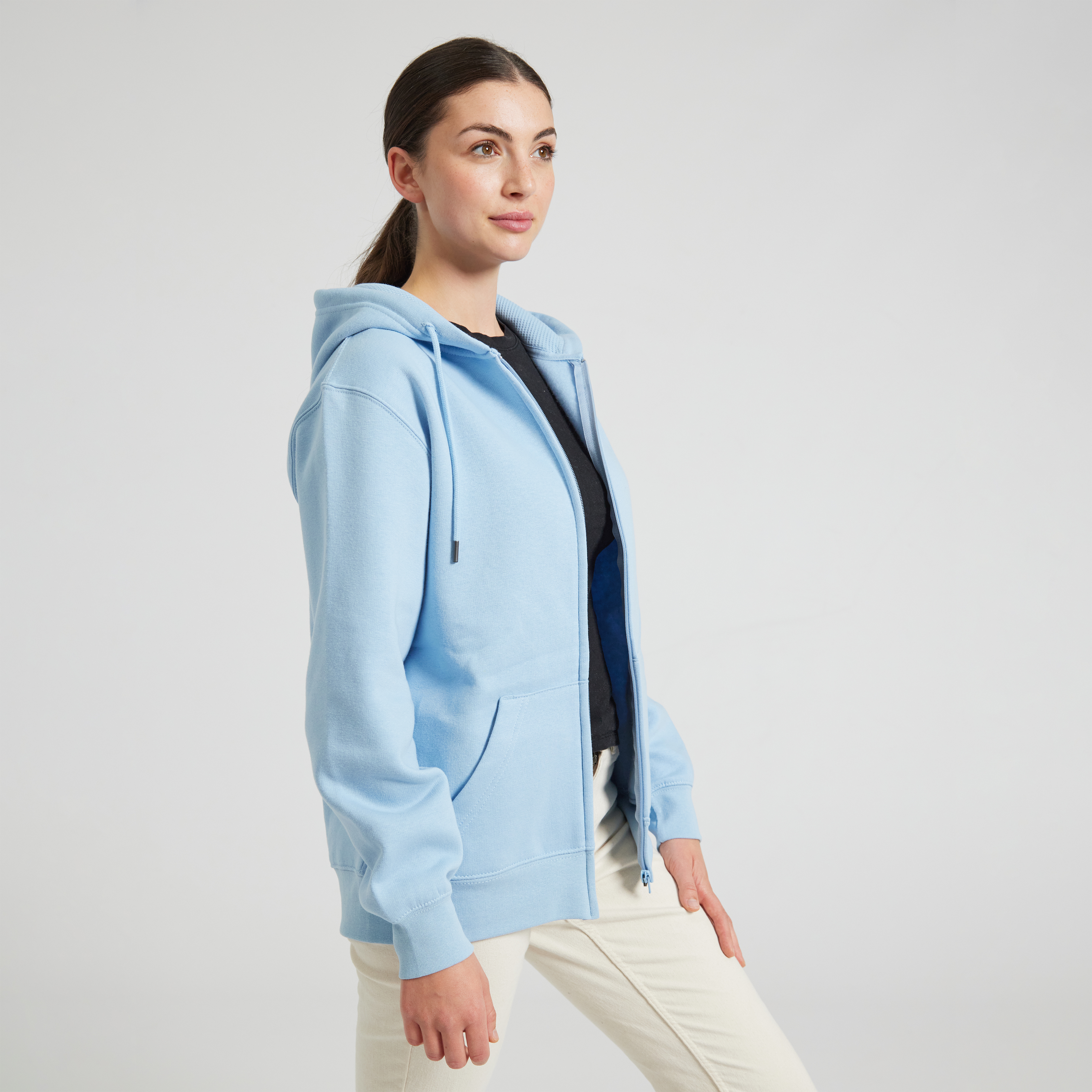 CR04_v2_Powder_Blue_female_side_open