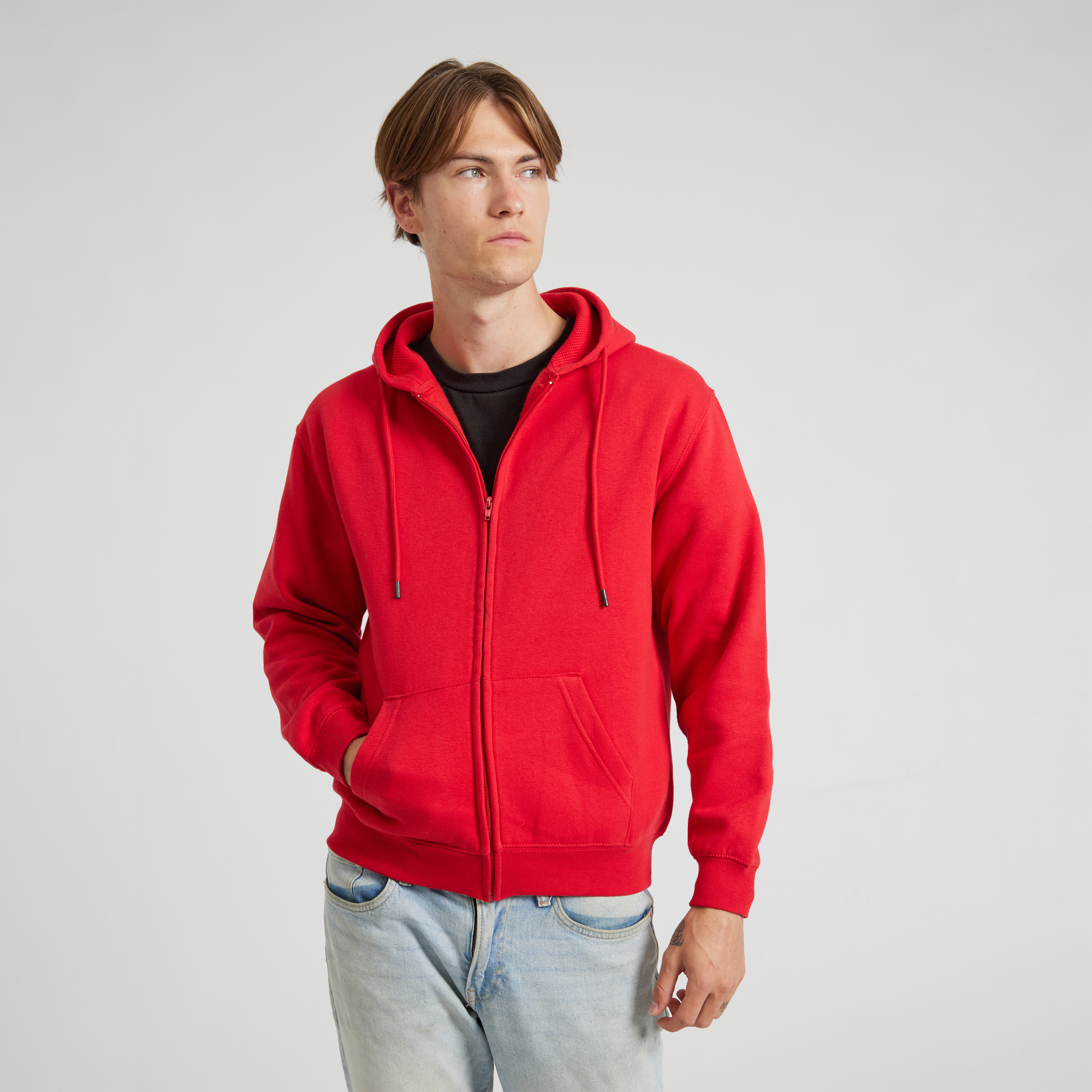 CR04_v2_Red_male_front_closed