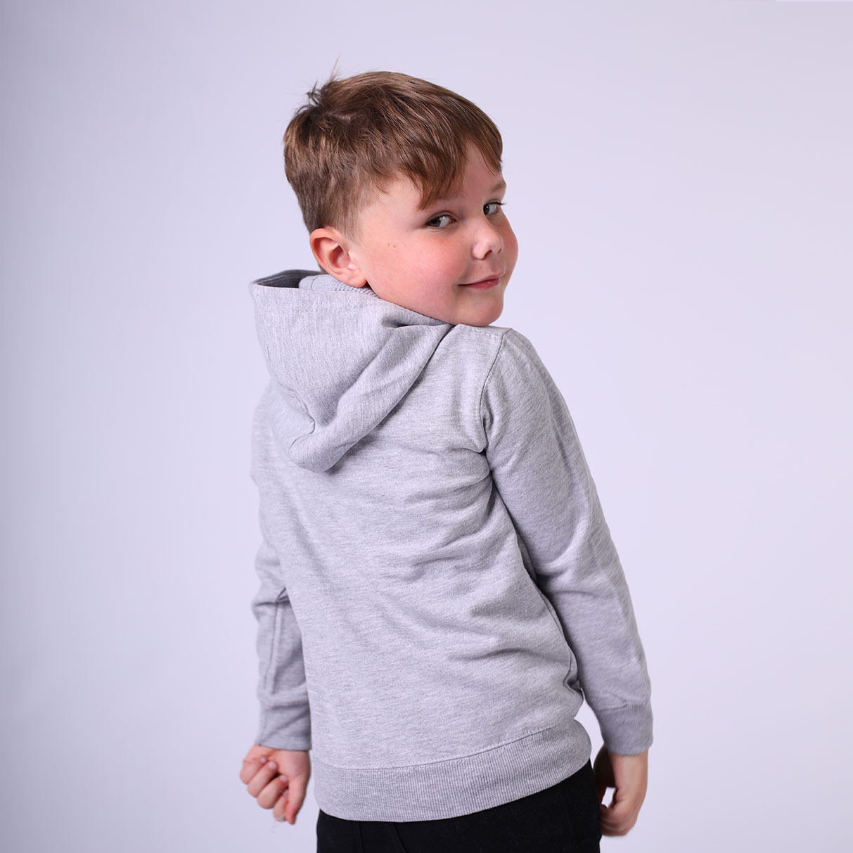 CR02K_v2 Grey Boy Back