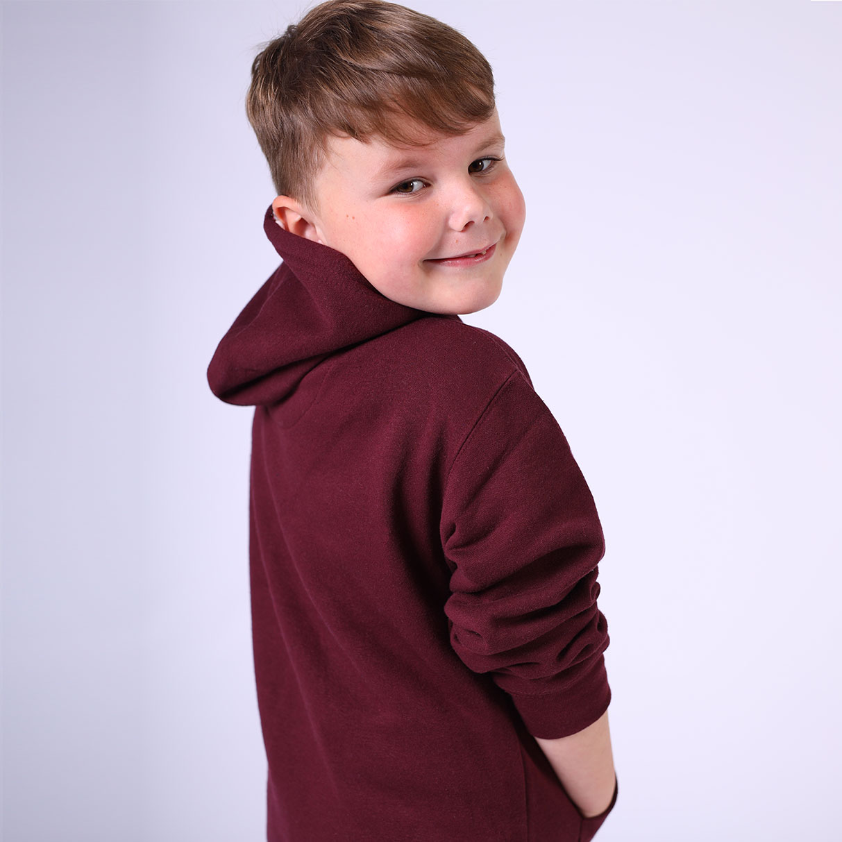 W73K Burgundy / Ecru Side