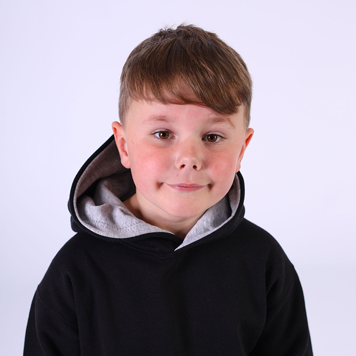 W73K Black / Green Boy Front