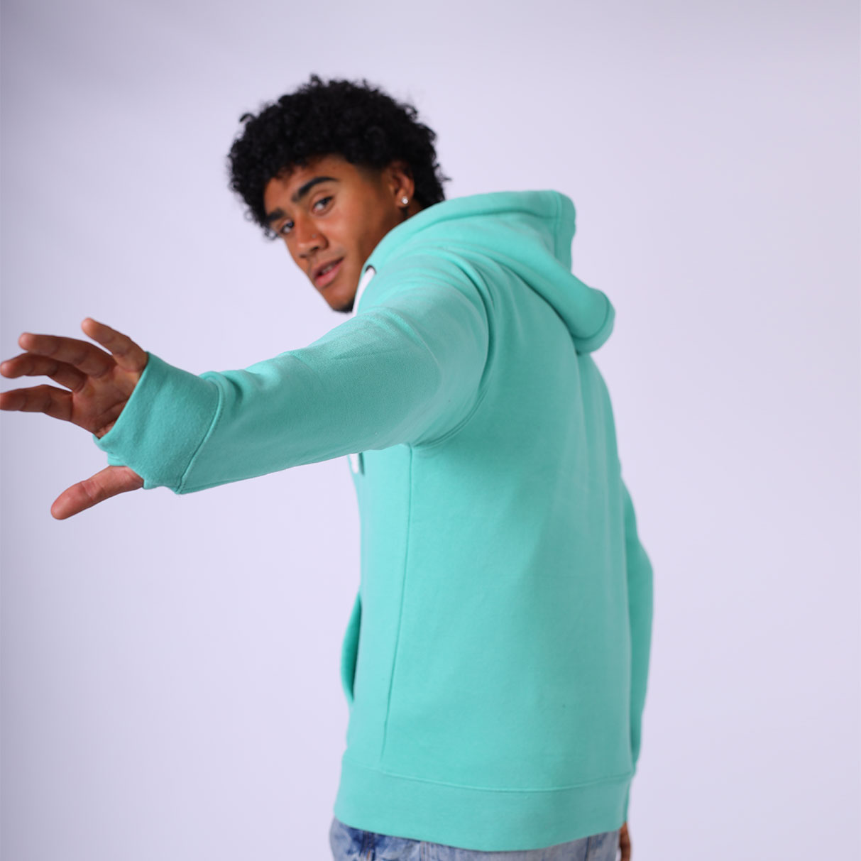 W81PF Gumdrop Male Back